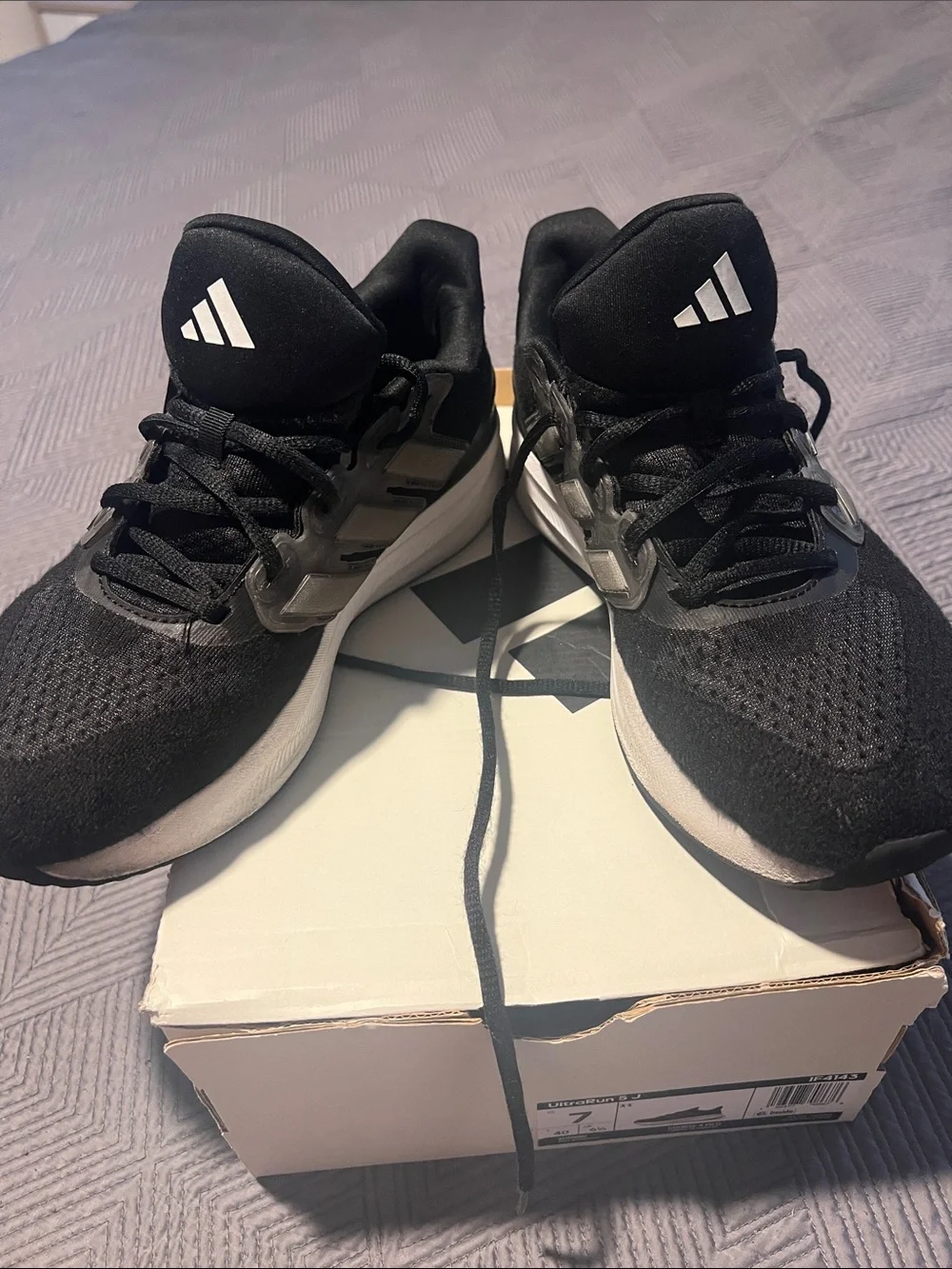 adidas great barely